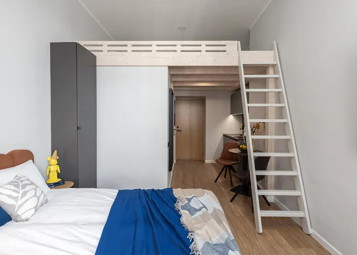 Charming Old Town Loft *